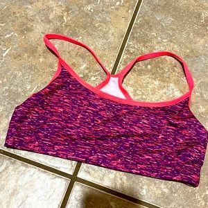 OLD NAVY GIRLS SPORTS BRA SIZE14
